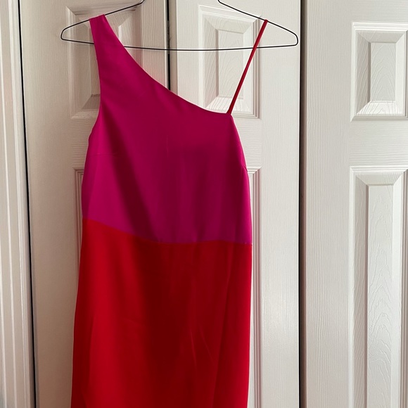 New dress with tags, medium/ size 4 color block - Picture 2 of 3